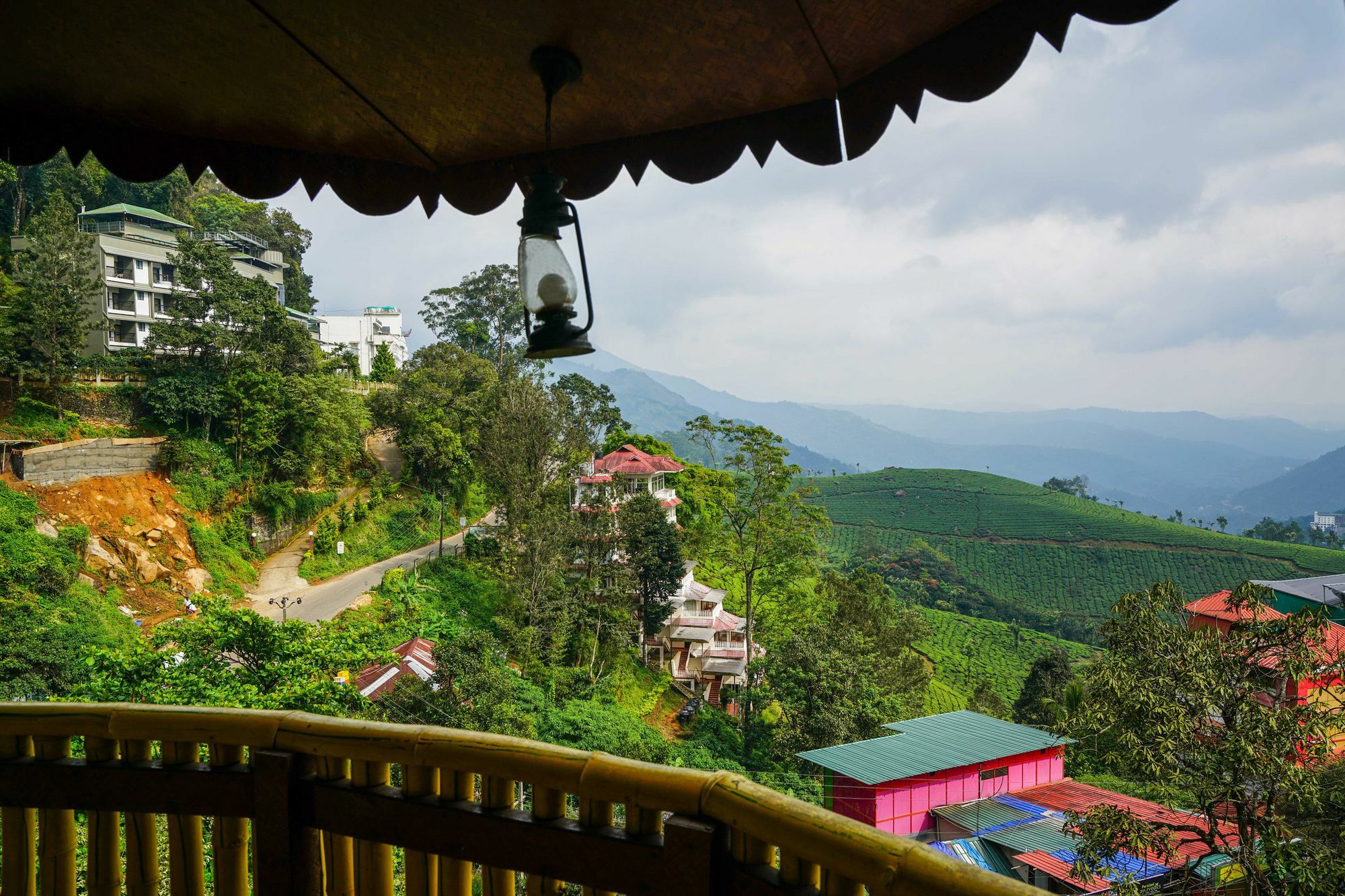 Oyo 10262 Hotel Munnar Rock Экстерьер фото